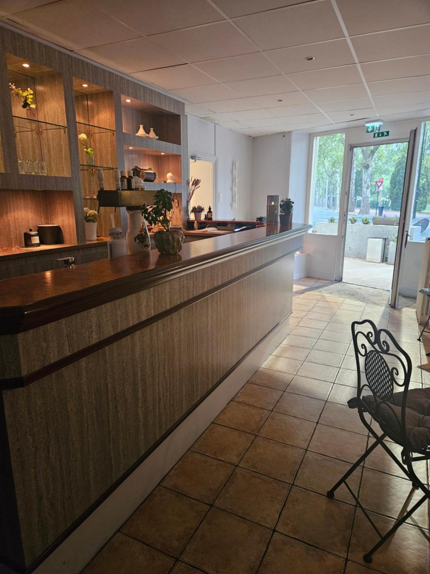 Hotel Du Square Riom Ngoại thất bức ảnh